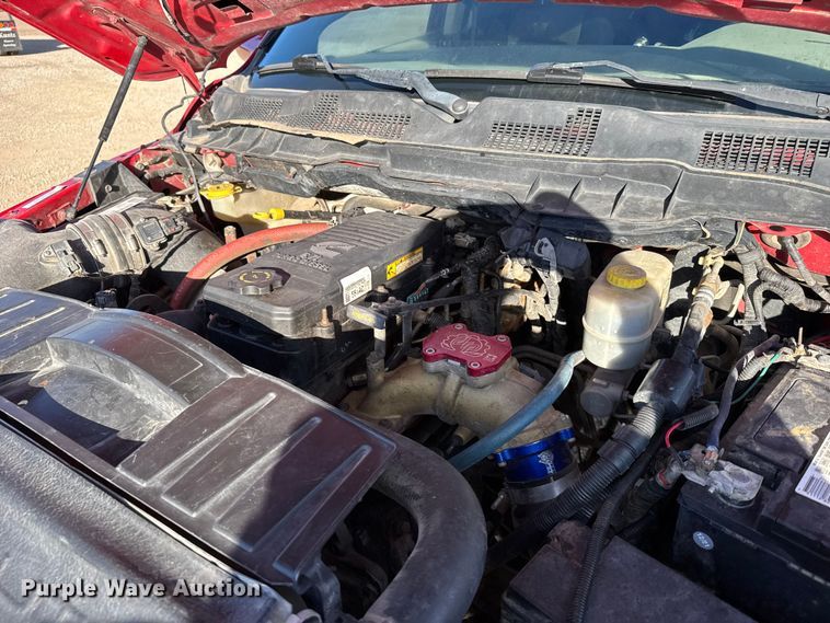 image for item EU6467 2011 Dodge Ram 3500 Crew Cab flatbed pickup truck