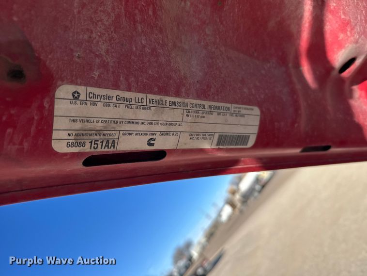 image for item EU6467 2011 Dodge Ram 3500 Crew Cab flatbed pickup truck