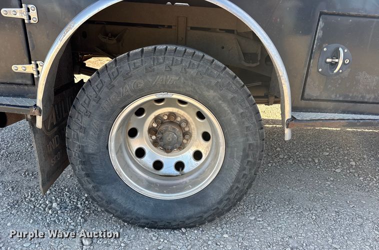 image for item EU6467 2011 Dodge Ram 3500 Crew Cab flatbed pickup truck