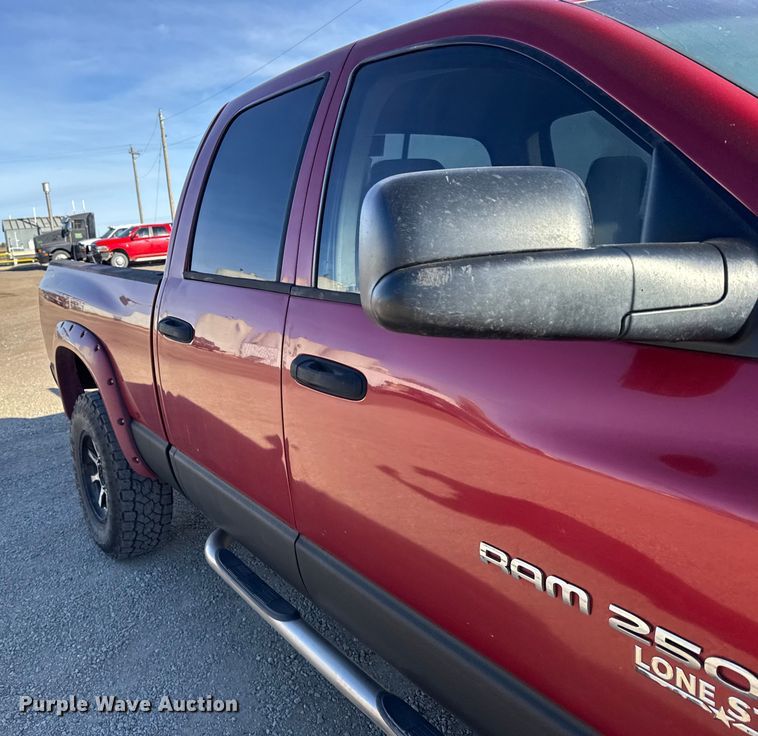 image for item EU6468 2006 Dodge Ram 2500 Ext. Cab pickup truck