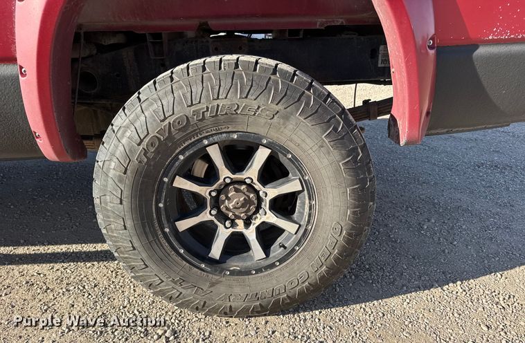 image for item EU6468 2006 Dodge Ram 2500 Ext. Cab pickup truck