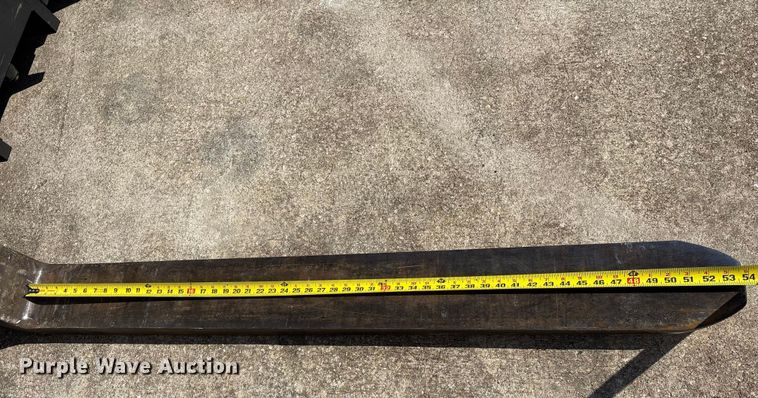 image for item EU7087 2017 Combilift CB8000 forklift