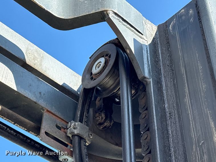 image for item EU7087 2017 Combilift CB8000 forklift