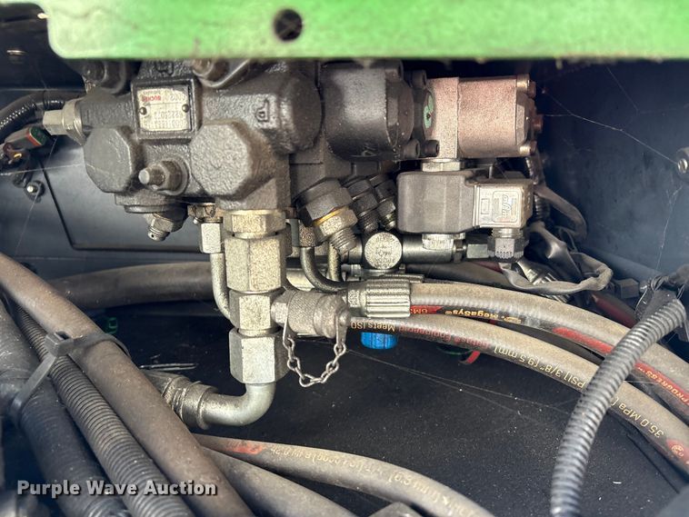 image for item EU7087 2017 Combilift CB8000 forklift