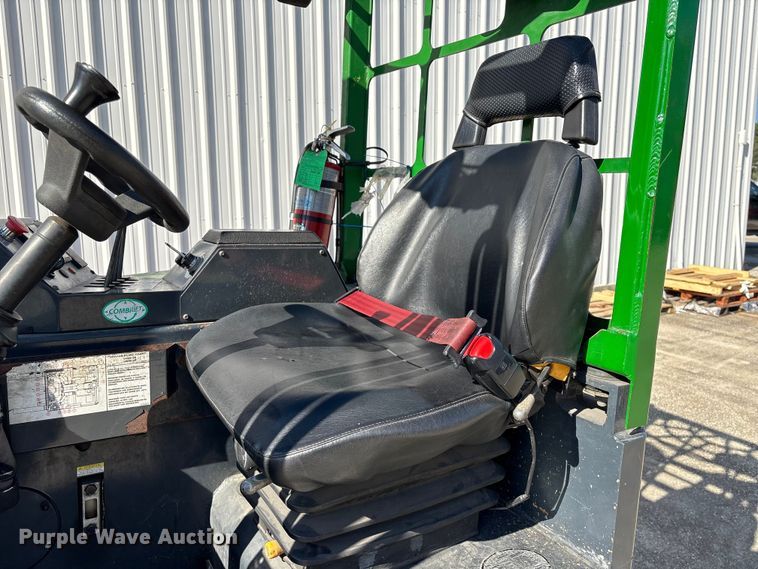 image for item EU7087 2017 Combilift CB8000 forklift