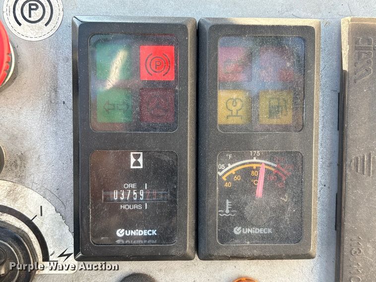 image for item EU7087 2017 Combilift CB8000 forklift