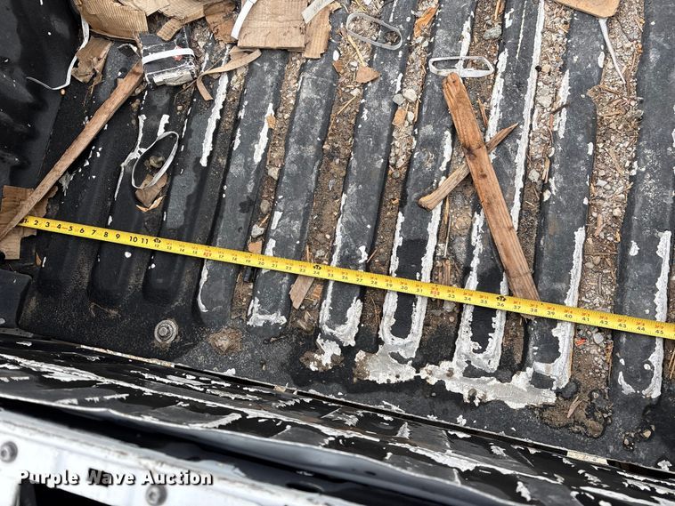 image for item EU8556 2018 Ford F250 Super Duty XL pickup truck