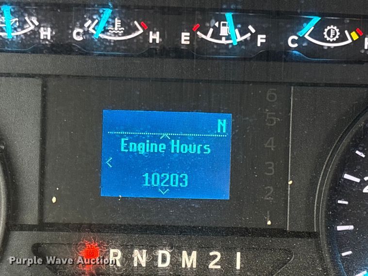 image for item EU8556 2018 Ford F250 Super Duty XL pickup truck