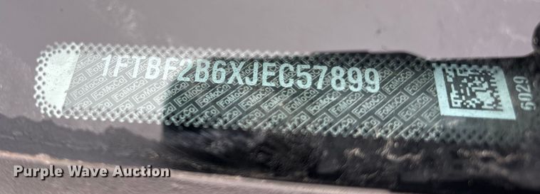 image for item EU8556 2018 Ford F250 Super Duty XL pickup truck