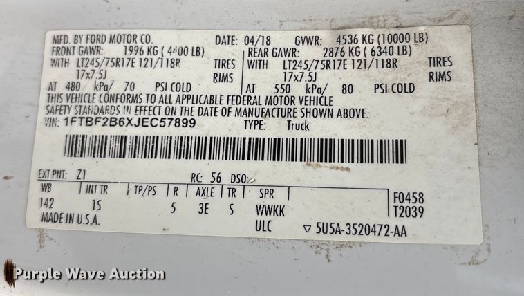 image for item EU8556 2018 Ford F250 Super Duty XL pickup truck