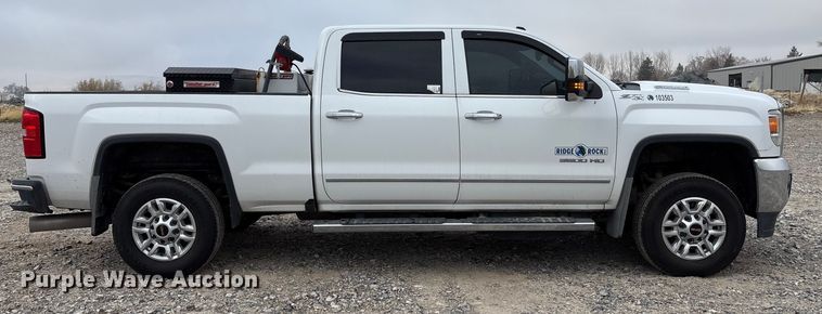 image for item EU8557 2018 GMC Sierra 3500HD Crew Cab pickup truck