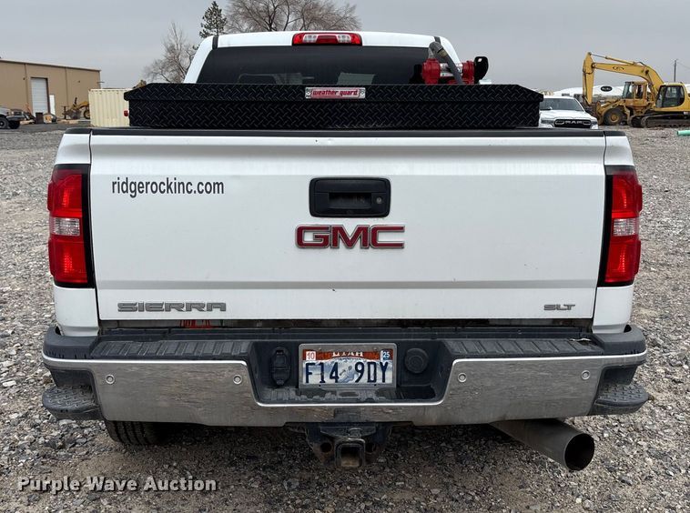 image for item EU8557 2018 GMC Sierra 3500HD Crew Cab pickup truck