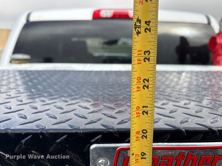 image for item EU8557 2018 GMC Sierra 3500HD Crew Cab pickup truck