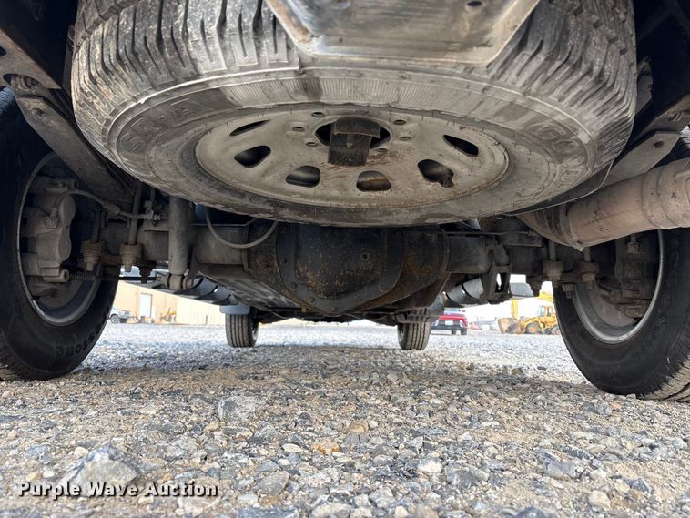 image for item EU8557 2018 GMC Sierra 3500HD Crew Cab pickup truck