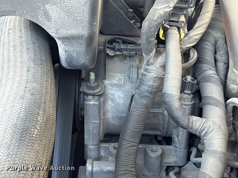 image for item EU8557 2018 GMC Sierra 3500HD Crew Cab pickup truck