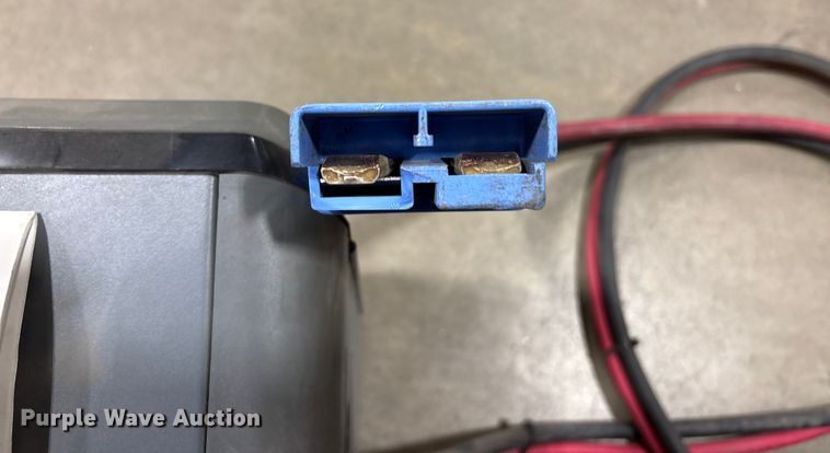 image for item EU8560 2016 Bendi B40IC forklift