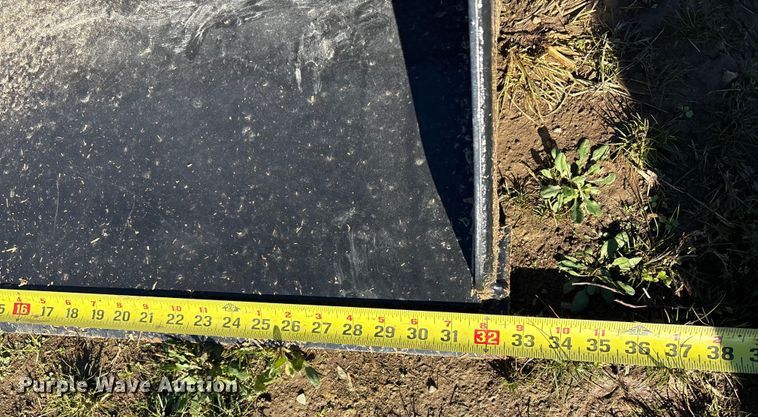 image for item EV2568 2025 AGT YSRT14 compact utility loader