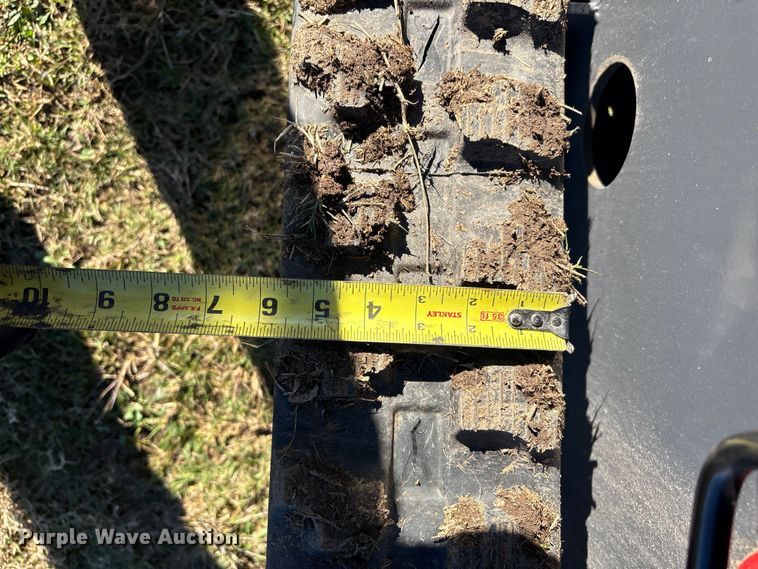 image for item EV2568 2025 AGT YSRT14 compact utility loader