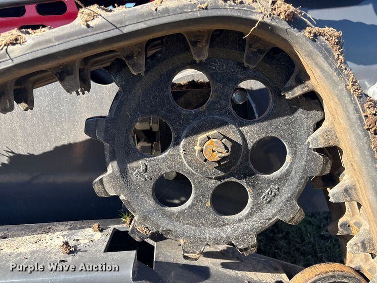 image for item EV2568 2025 AGT YSRT14 compact utility loader