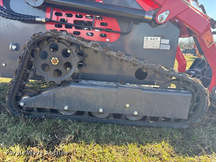 image for item EV2568 2025 AGT YSRT14 compact utility loader