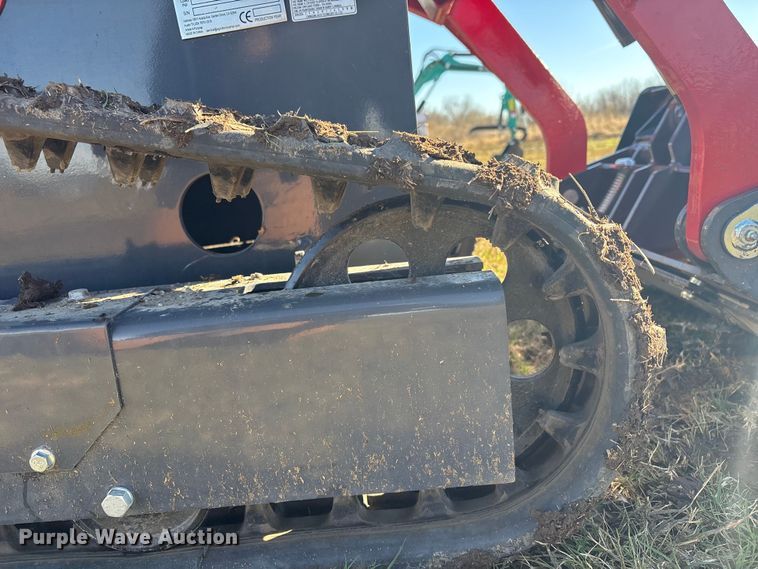 image for item EV2568 2025 AGT YSRT14 compact utility loader