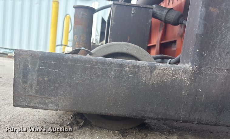 image for item EV2579 Superior Handling Equipment SL500 A loading dock lift