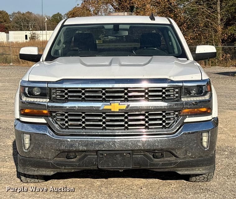 image for item EV3308 2017 Chevrolet Silverado 1500 Crew Cab pickup truck