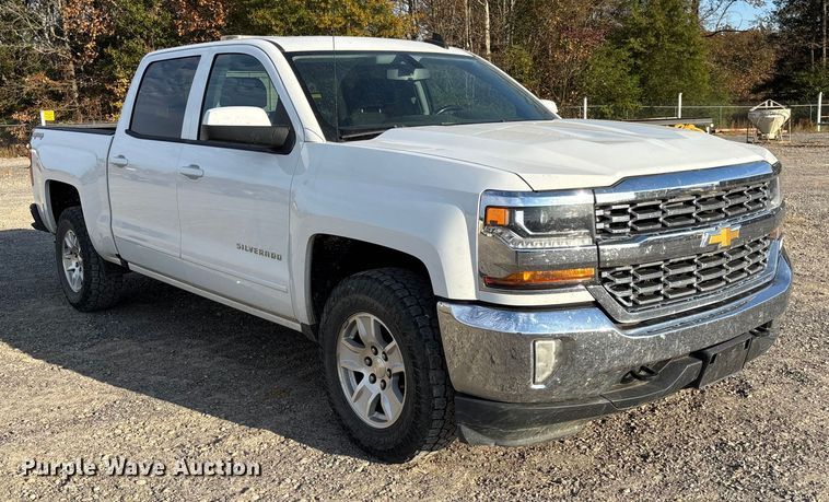 image for item EV3308 2017 Chevrolet Silverado 1500 Crew Cab pickup truck