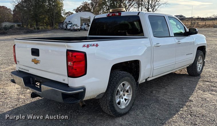 image for item EV3308 2017 Chevrolet Silverado 1500 Crew Cab pickup truck