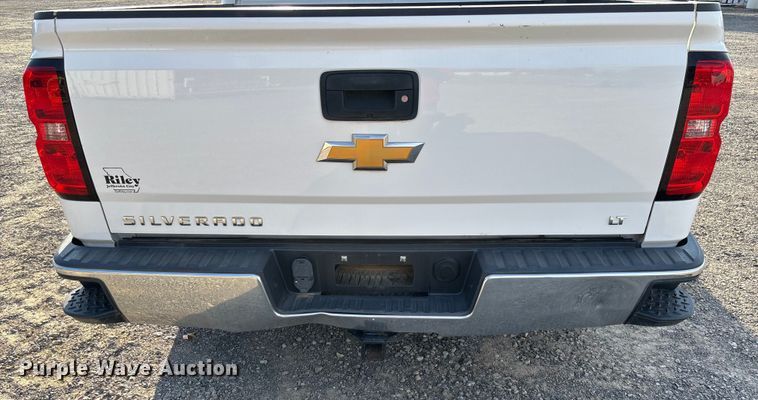 image for item EV3308 2017 Chevrolet Silverado 1500 Crew Cab pickup truck