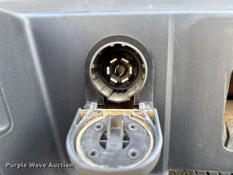 image for item EV3308 2017 Chevrolet Silverado 1500 Crew Cab pickup truck