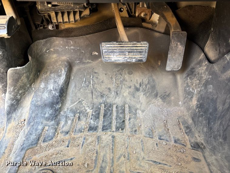 image for item EV3308 2017 Chevrolet Silverado 1500 Crew Cab pickup truck