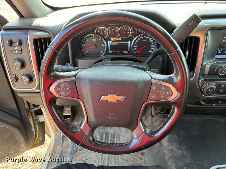 image for item EV3308 2017 Chevrolet Silverado 1500 Crew Cab pickup truck