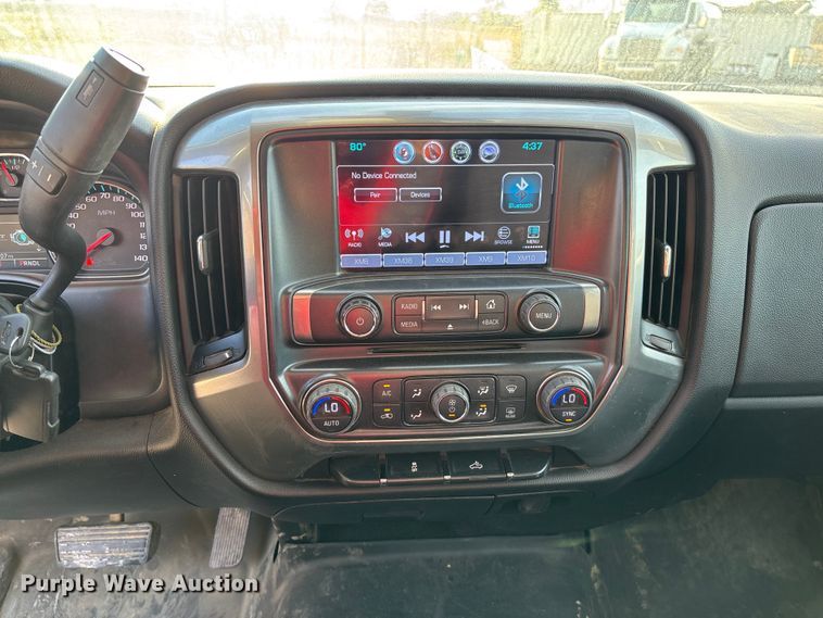 image for item EV3308 2017 Chevrolet Silverado 1500 Crew Cab pickup truck