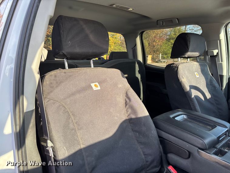 image for item EV3308 2017 Chevrolet Silverado 1500 Crew Cab pickup truck