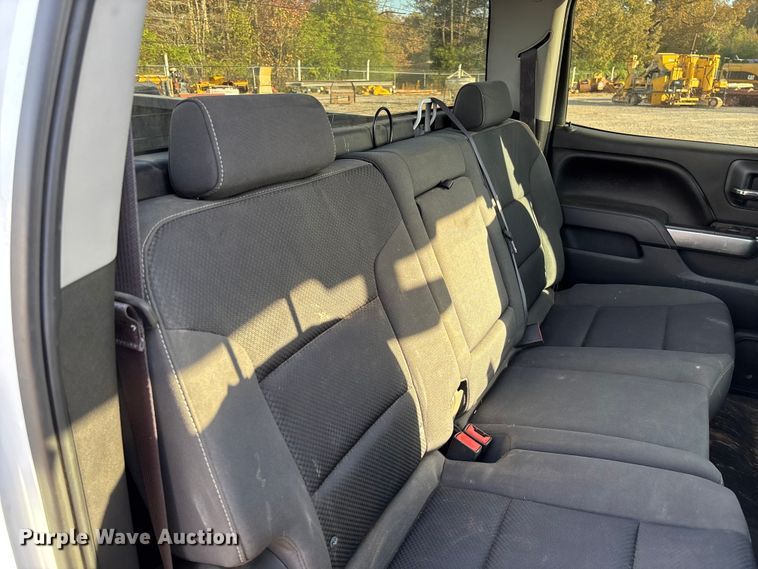 image for item EV3308 2017 Chevrolet Silverado 1500 Crew Cab pickup truck