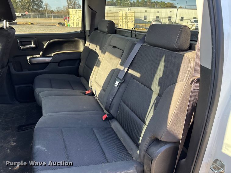 image for item EV3308 2017 Chevrolet Silverado 1500 Crew Cab pickup truck