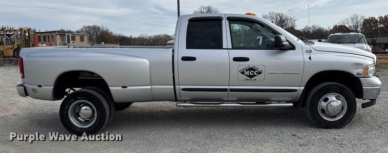 image for item EV3328 2004 Dodge Ram 3500 Quad Cab pickup truck