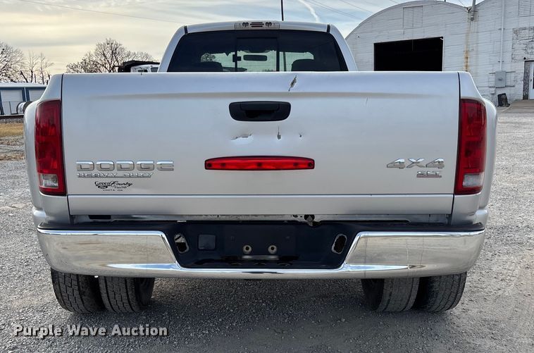 image for item EV3328 2004 Dodge Ram 3500 Quad Cab pickup truck