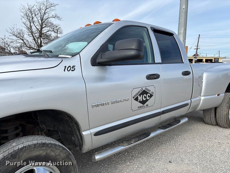 image for item EV3328 2004 Dodge Ram 3500 Quad Cab pickup truck