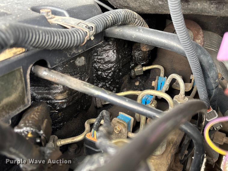 image for item EV3328 2004 Dodge Ram 3500 Quad Cab pickup truck