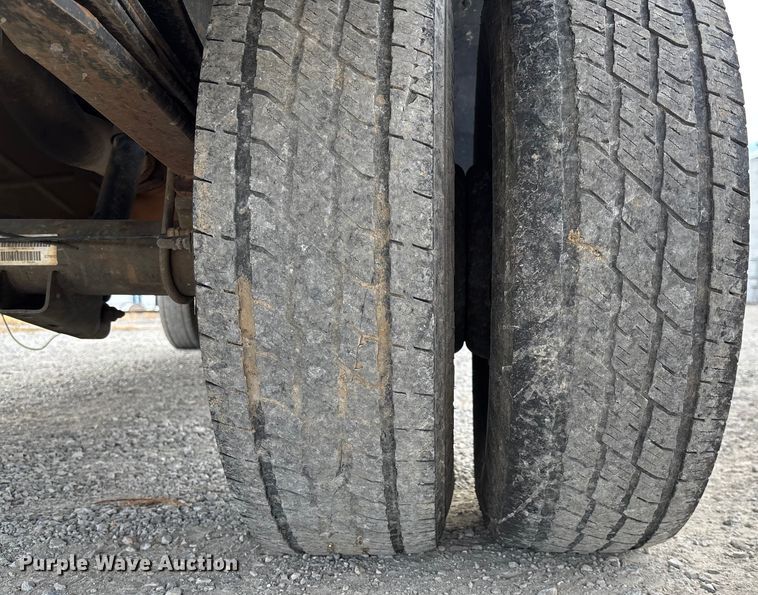 image for item EV3328 2004 Dodge Ram 3500 Quad Cab pickup truck