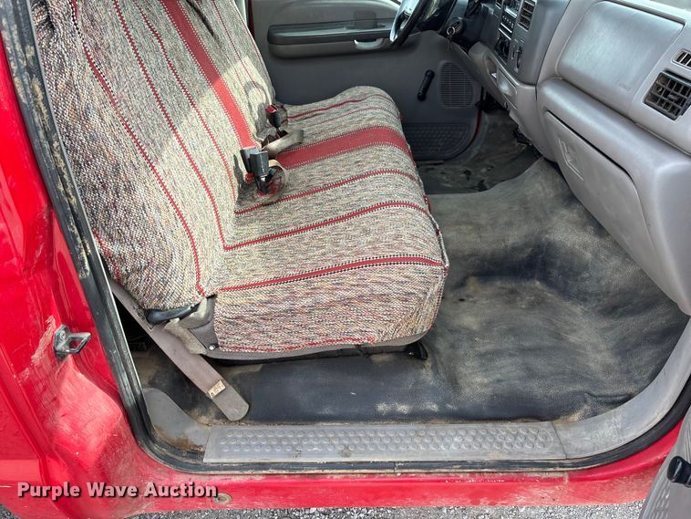 image for item EV3329 2000 Ford F350 XL Super Duty flatbed pickup truck