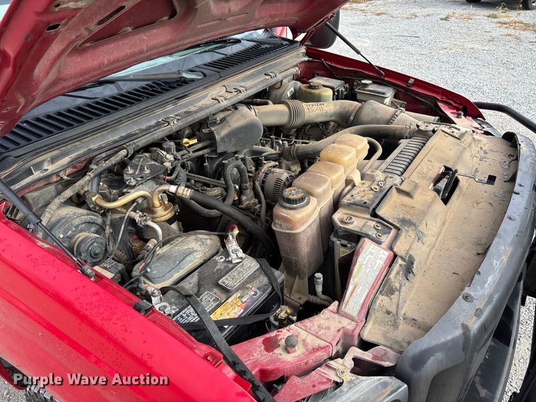 image for item EV3329 2000 Ford F350 XL Super Duty flatbed pickup truck