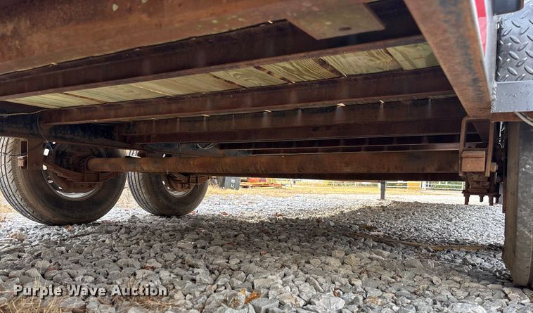 image for item EV3334 2009 Maxey equipment trailer