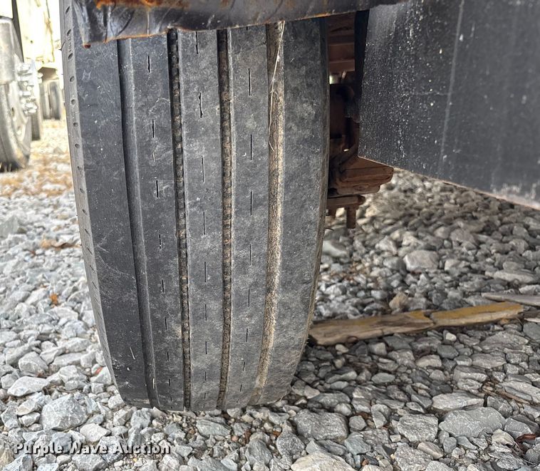 image for item EV3334 2009 Maxey equipment trailer