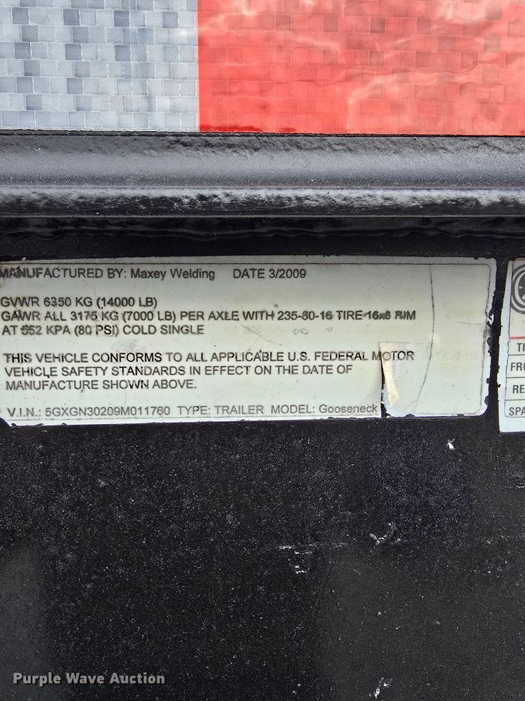 image for item EV3334 2009 Maxey equipment trailer