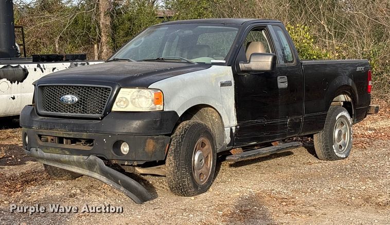 image for item EV3336 2007 Ford F150 XLT Ext. Cab pickup truck