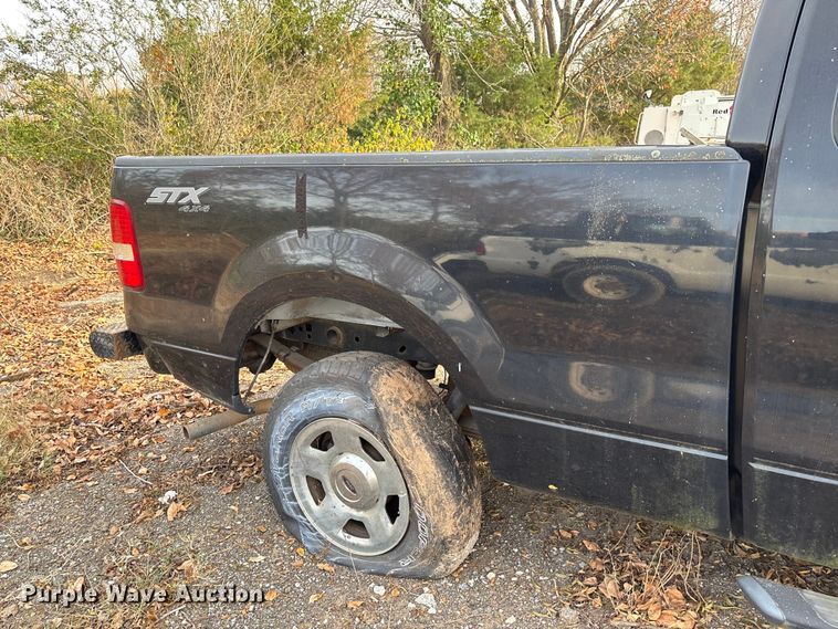 image for item EV3336 2007 Ford F150 XLT Ext. Cab pickup truck