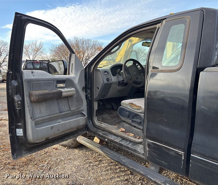 image for item EV3336 2007 Ford F150 XLT Ext. Cab pickup truck